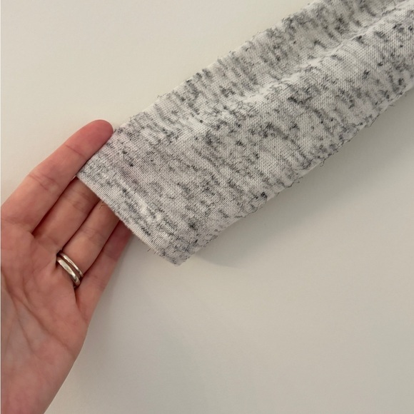 Express‎ Woman's Size XS Top Color Block Sheer Trim Long Sleeve Y2K - Picture 5 of 11